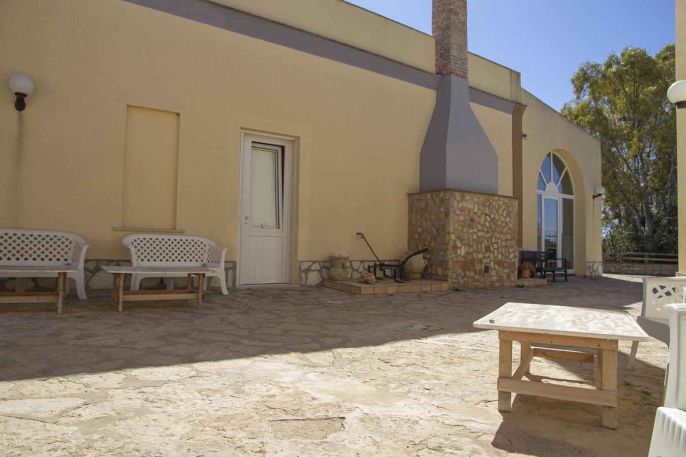 Residence Casale Verderame Trapani Exterior photo
