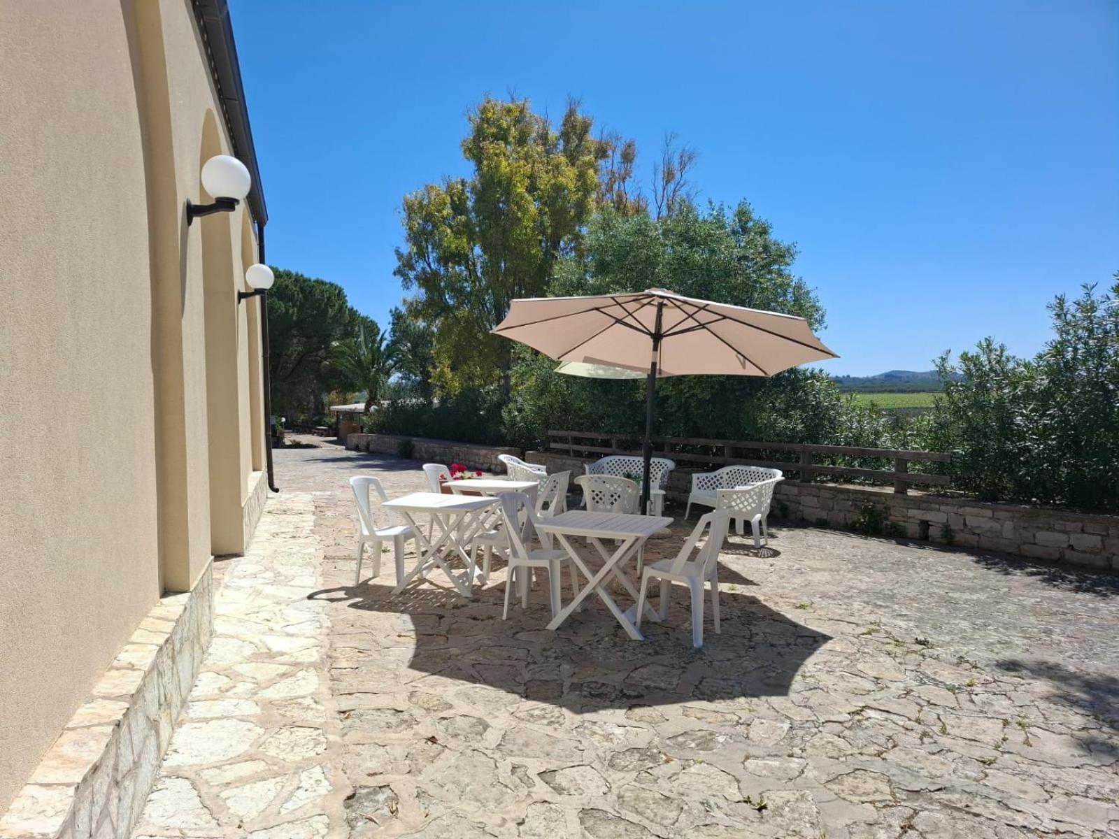 Residence Casale Verderame Trapani Exterior photo